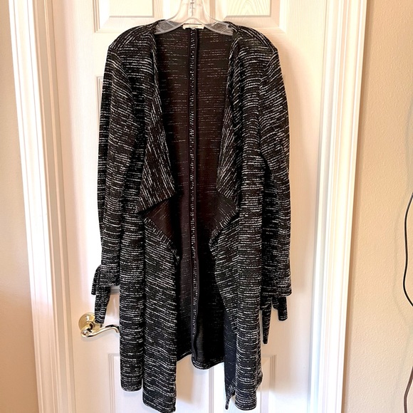 Pleione Jackets & Blazers - Pleione open front duster